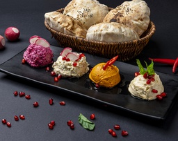 Small mixed appetizers