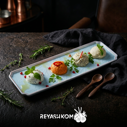 Small mixed appetizers