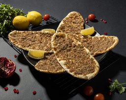 Lahmeh Bl Ajien Pomegranate Sauce