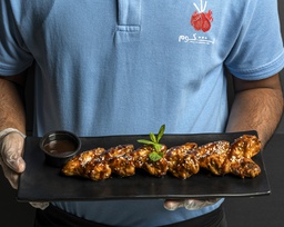 Wings with barbecue sauce